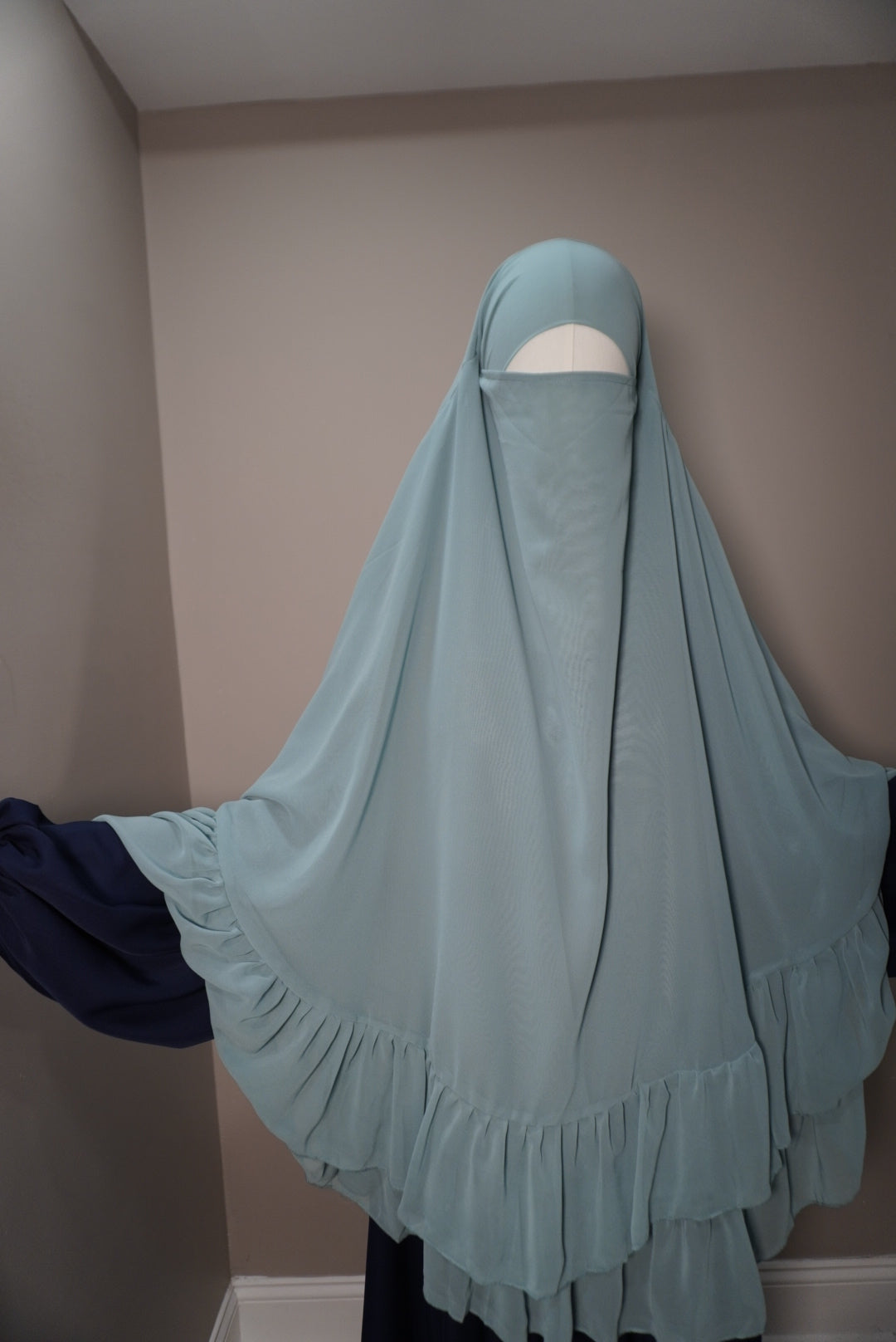 Yara Two-Toned Abaya Set