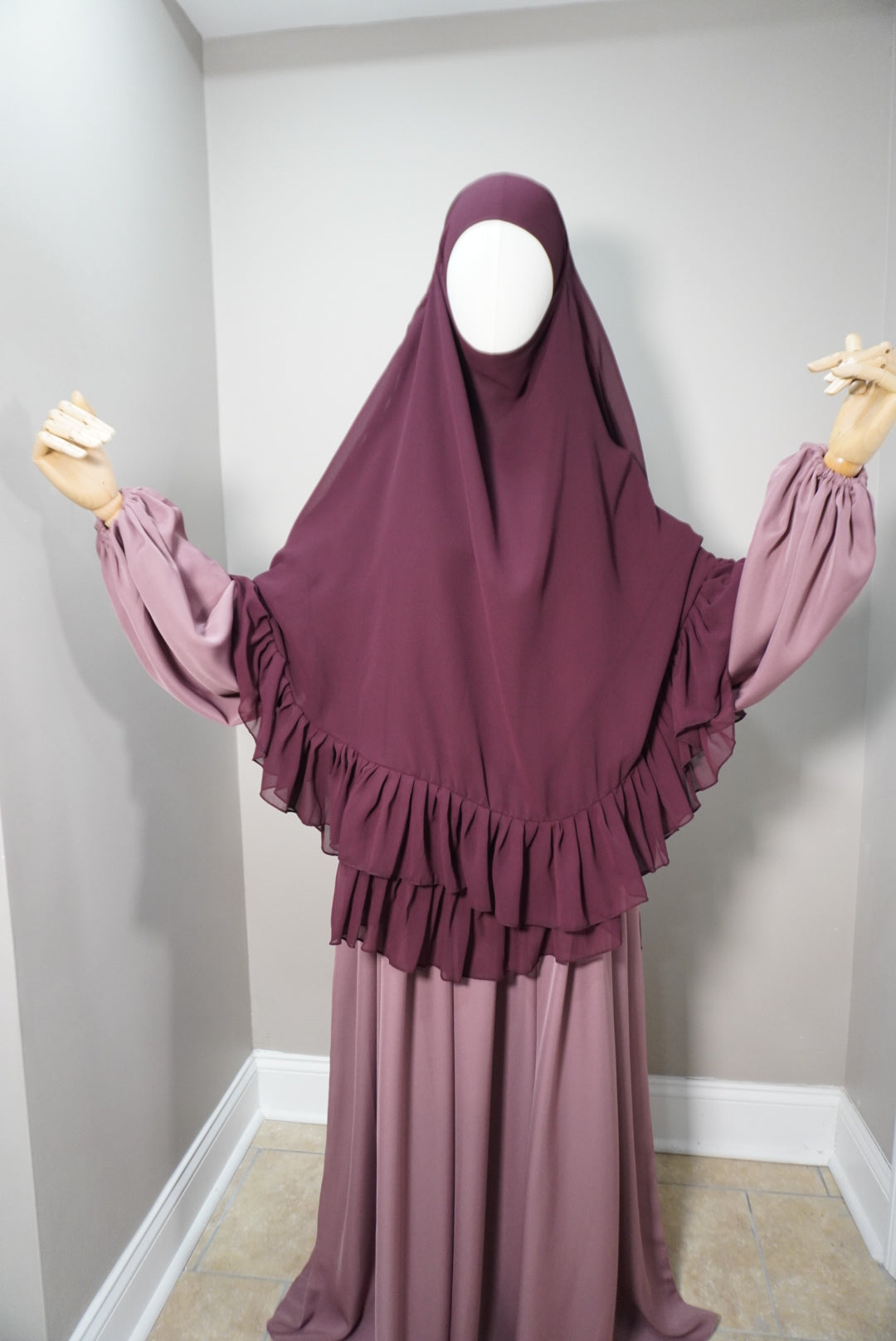Yara Two-Toned Abaya Set
