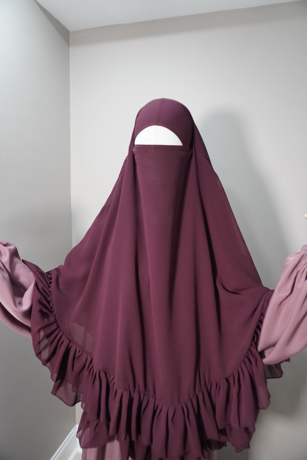 Yara Two-Toned Abaya Set